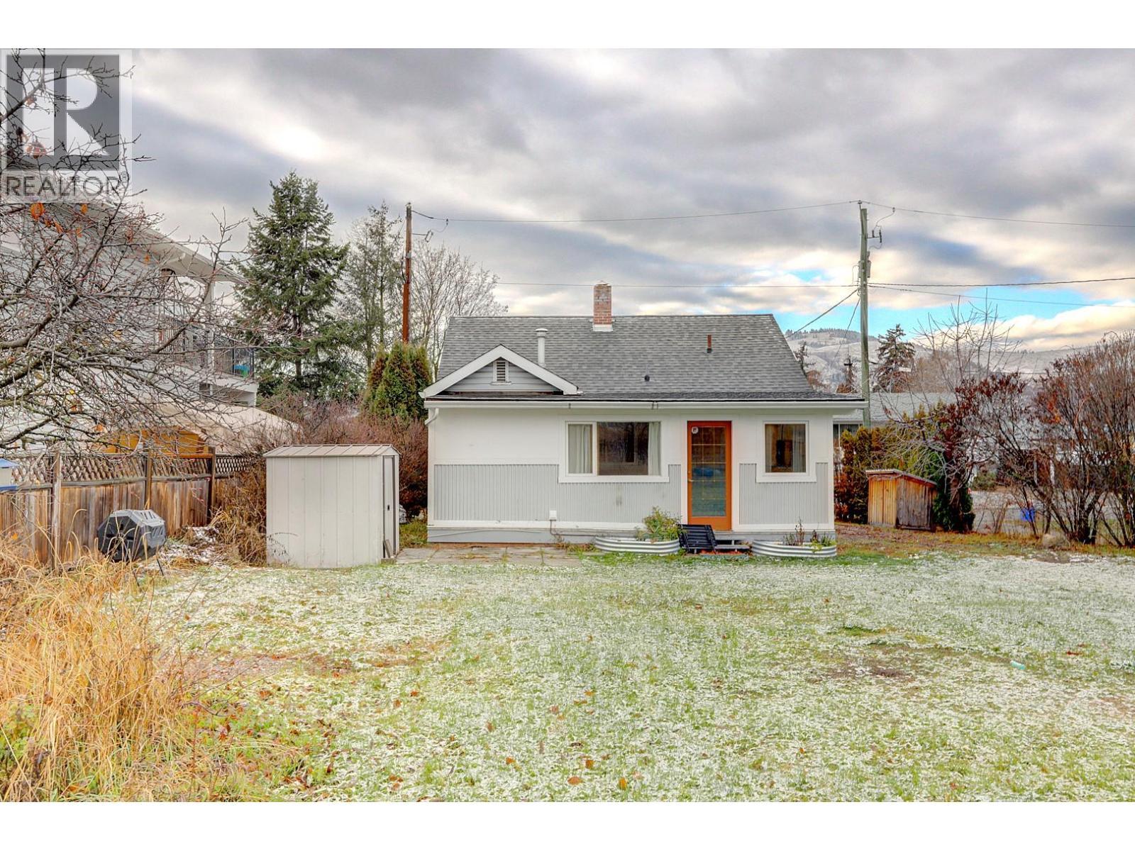 4005 24 Street, Vernon, BC - Outdoor