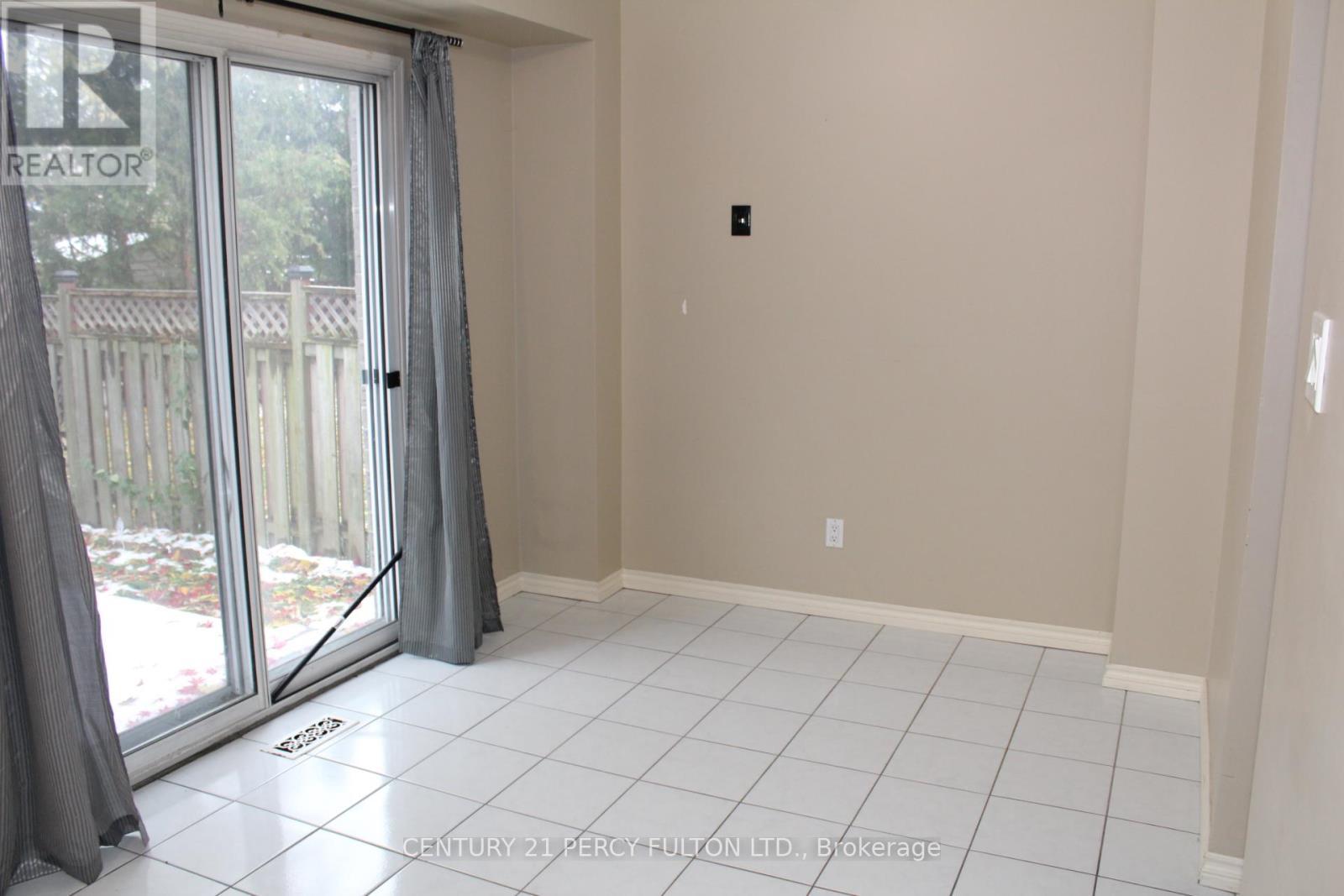 83 Barnes Drive, Ajax, ON - Indoor Photo Showing Other Room