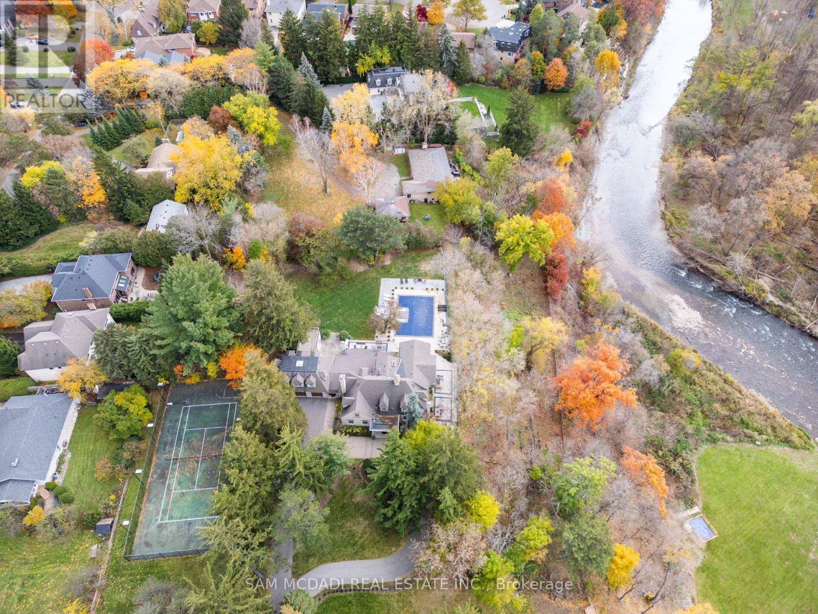 2552 Jarvis Street, Mississauga, ON - Outdoor With View