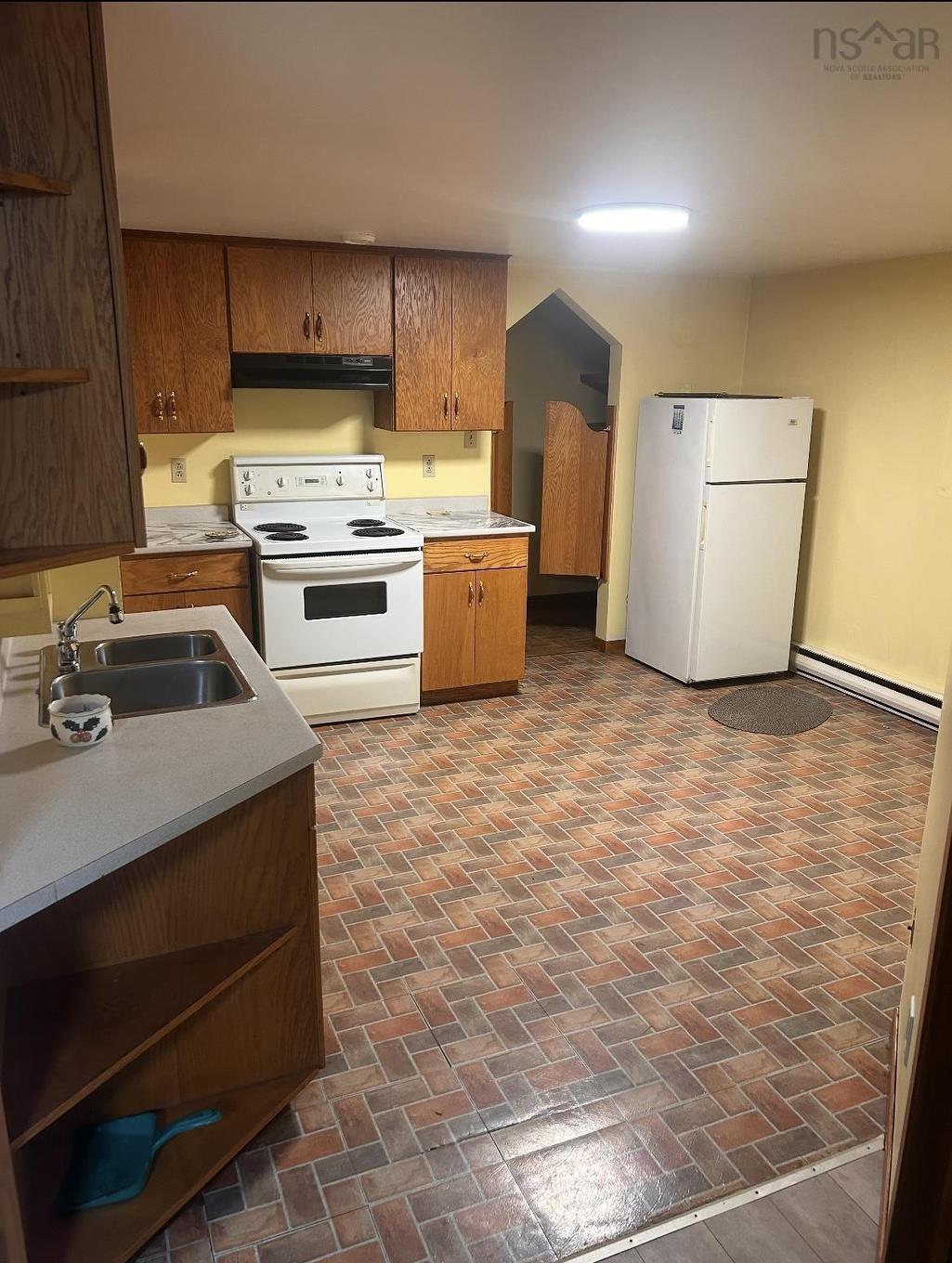 38 Mckeen Street, Glace Bay, NS