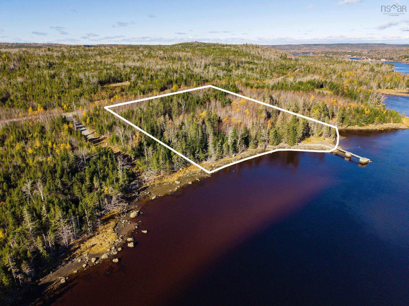 8 Anderson Drive, Goldenville, NS