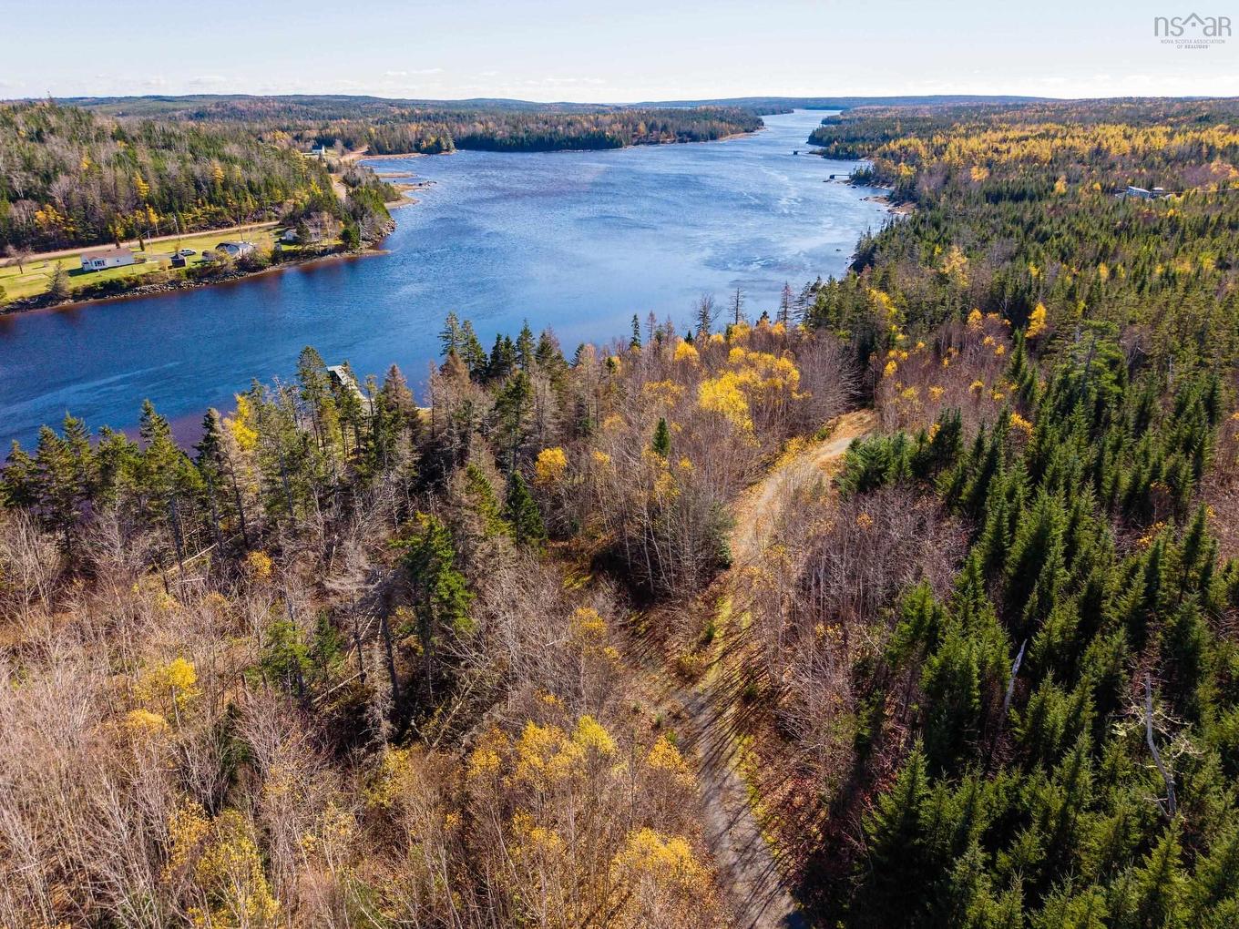 8 Anderson Drive, Goldenville, NS