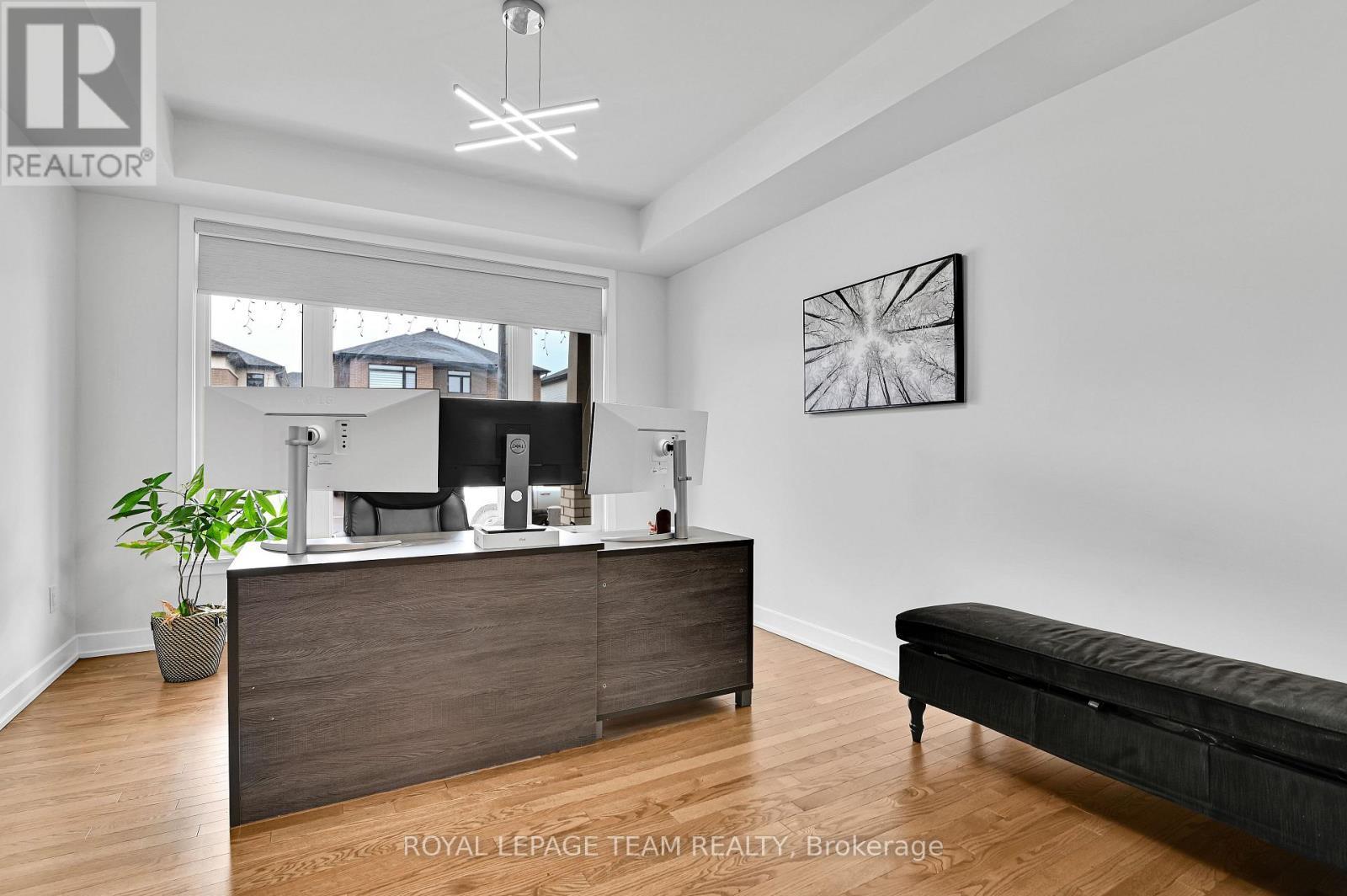202 Zinnia Way, Ottawa, ON - Indoor Photo Showing Office