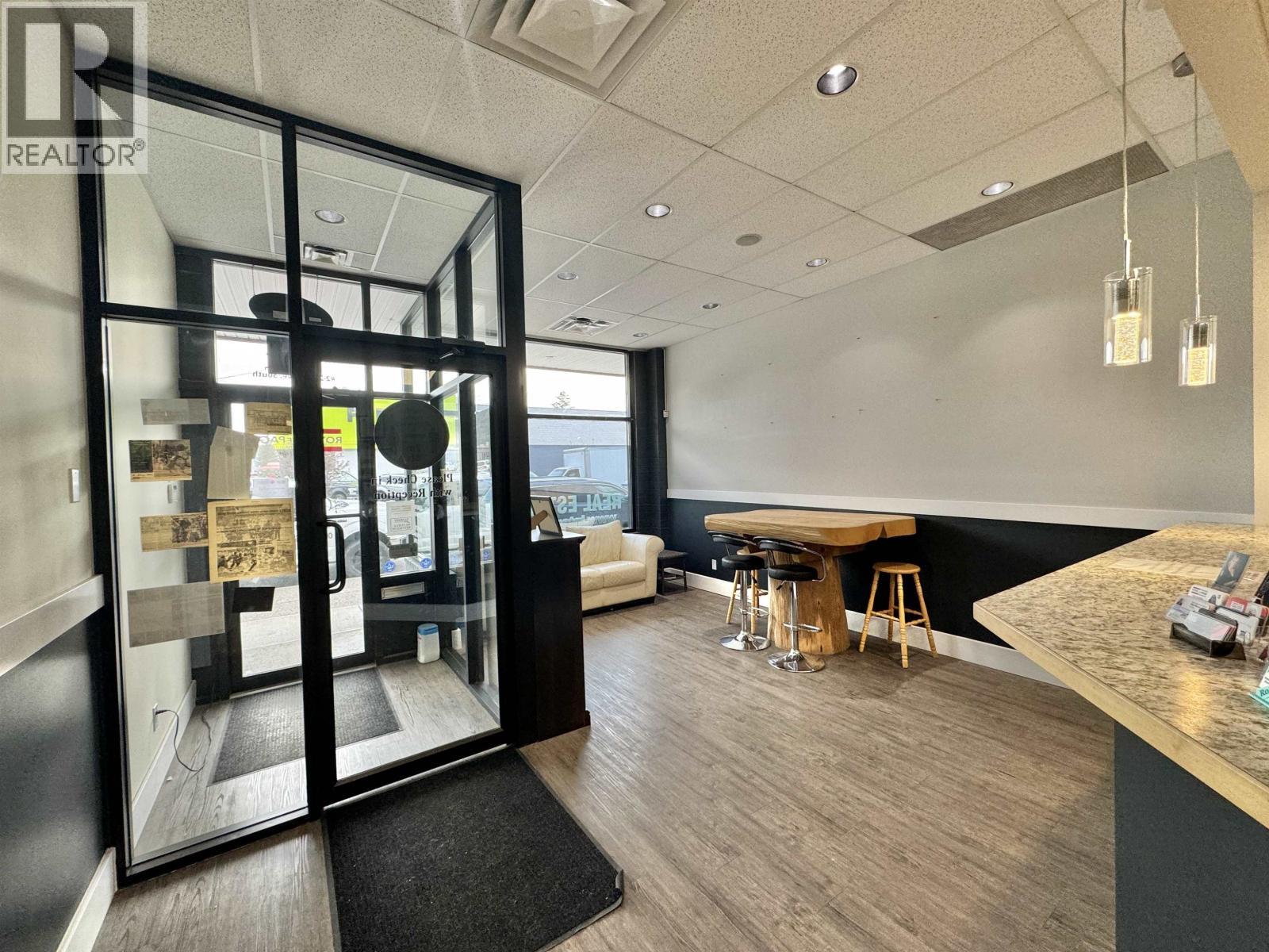 2 25 S Fourth Avenue, Williams Lake, BC