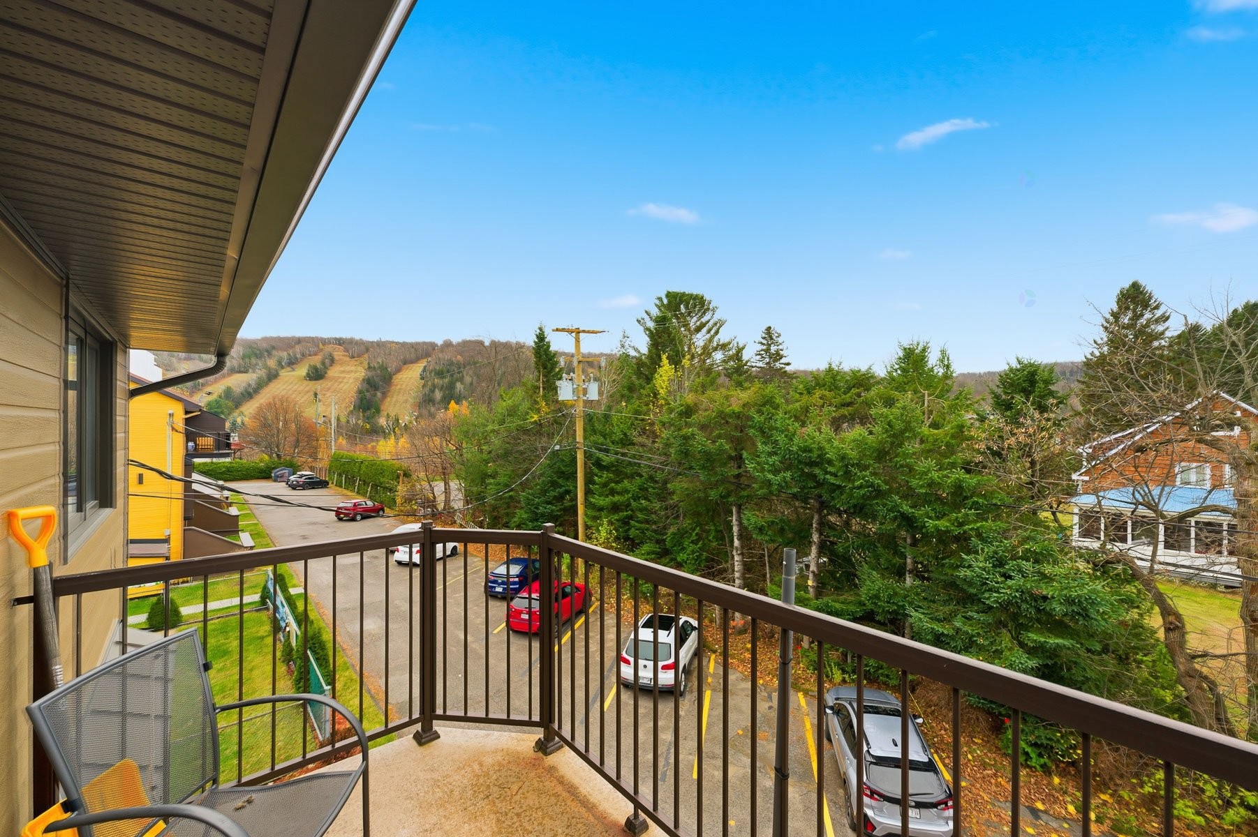 Balcony - 201-111 Av. Hochar, Saint-Sauveur, QC - Outdoor With Exterior