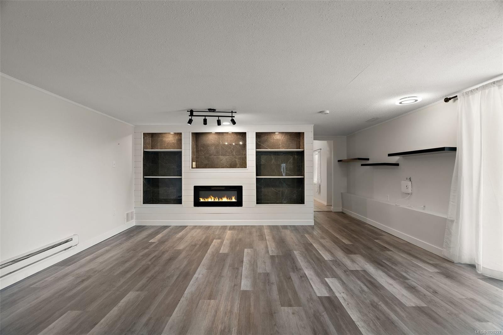 3915 Gilbert Dr, Metchosin, BC