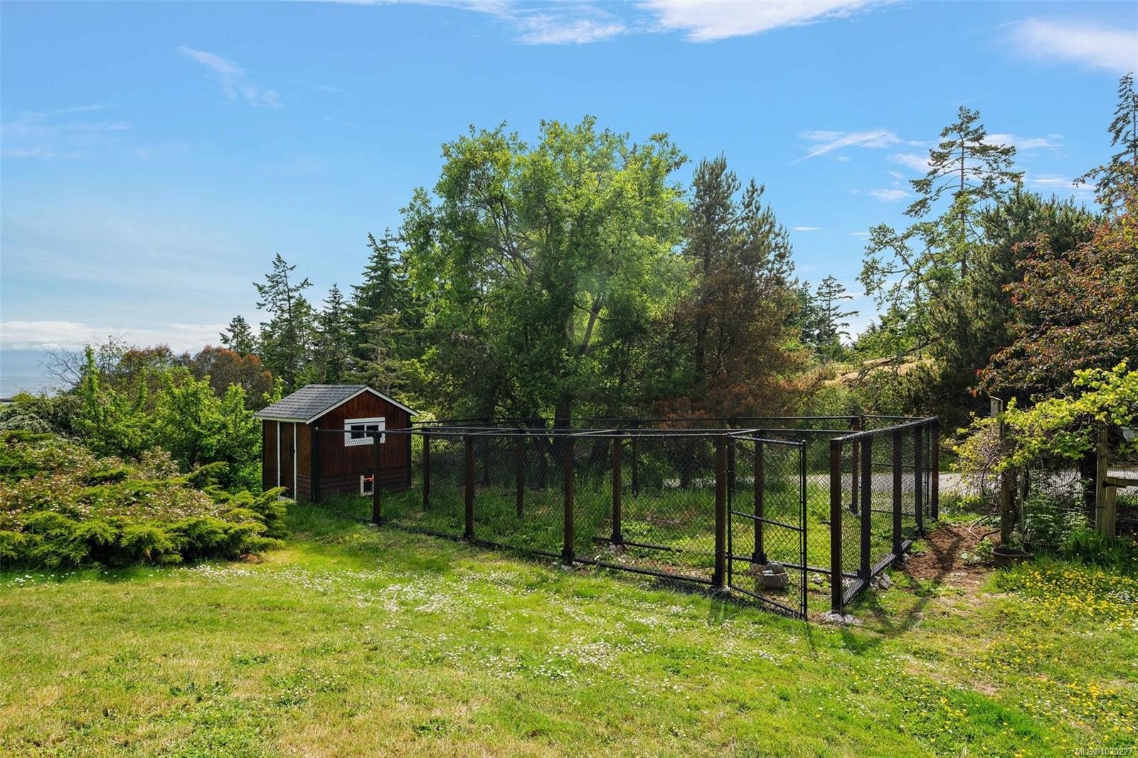 3915 Gilbert Dr, Metchosin, BC