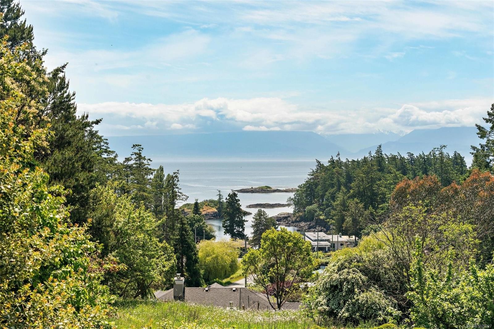 3915 Gilbert Dr, Metchosin, BC