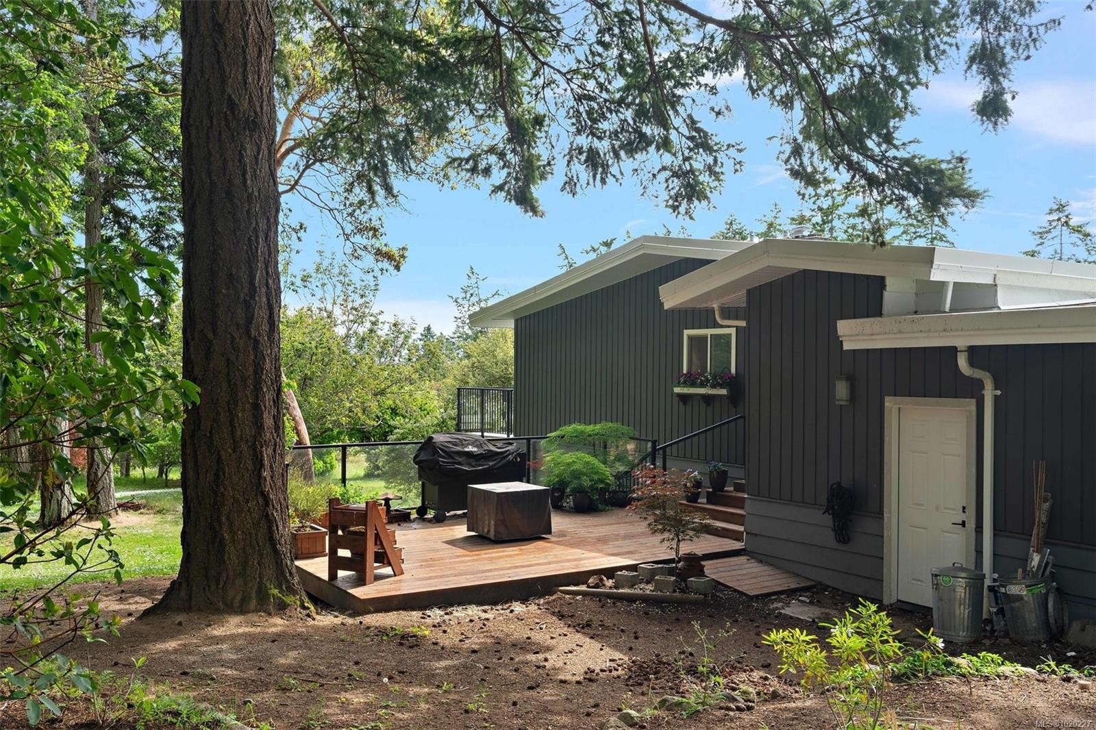 3915 Gilbert Dr, Metchosin, BC