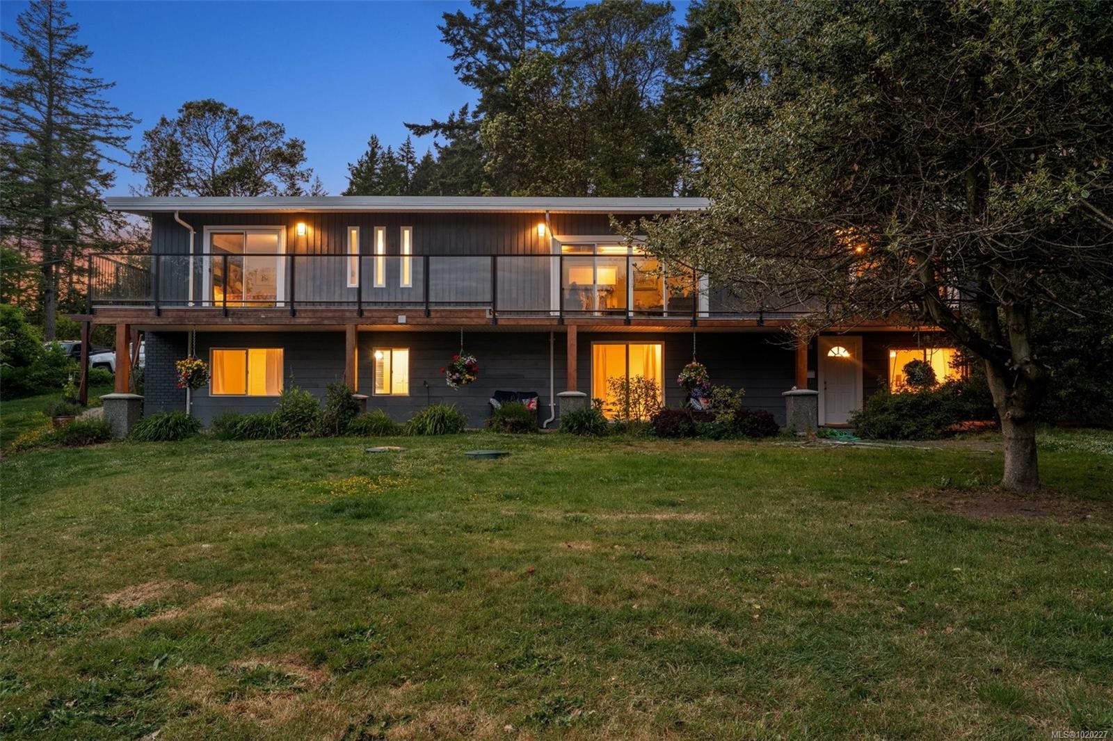 3915 Gilbert Dr, Metchosin, BC