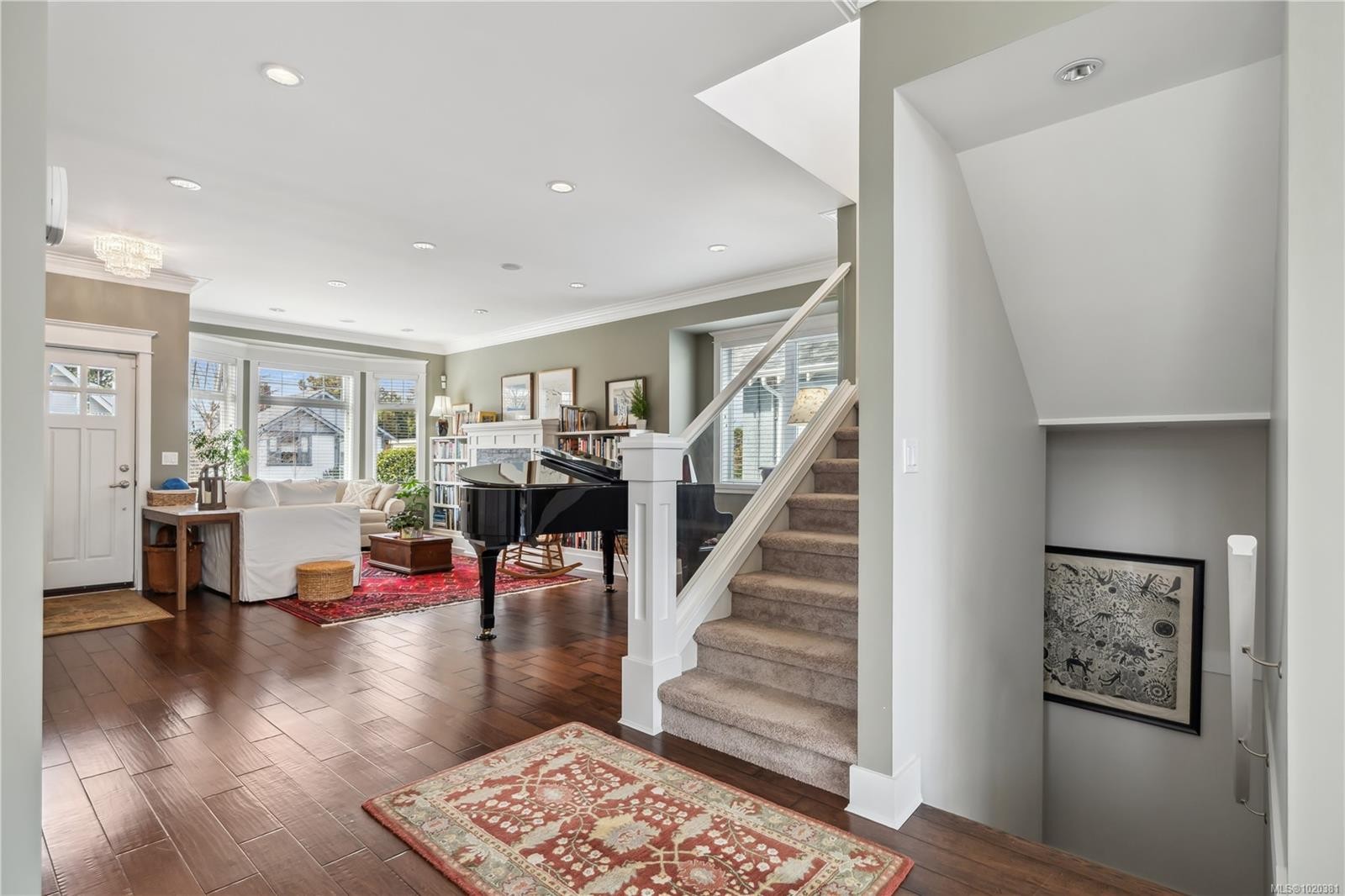 2443 Florence St, Oak Bay, BC