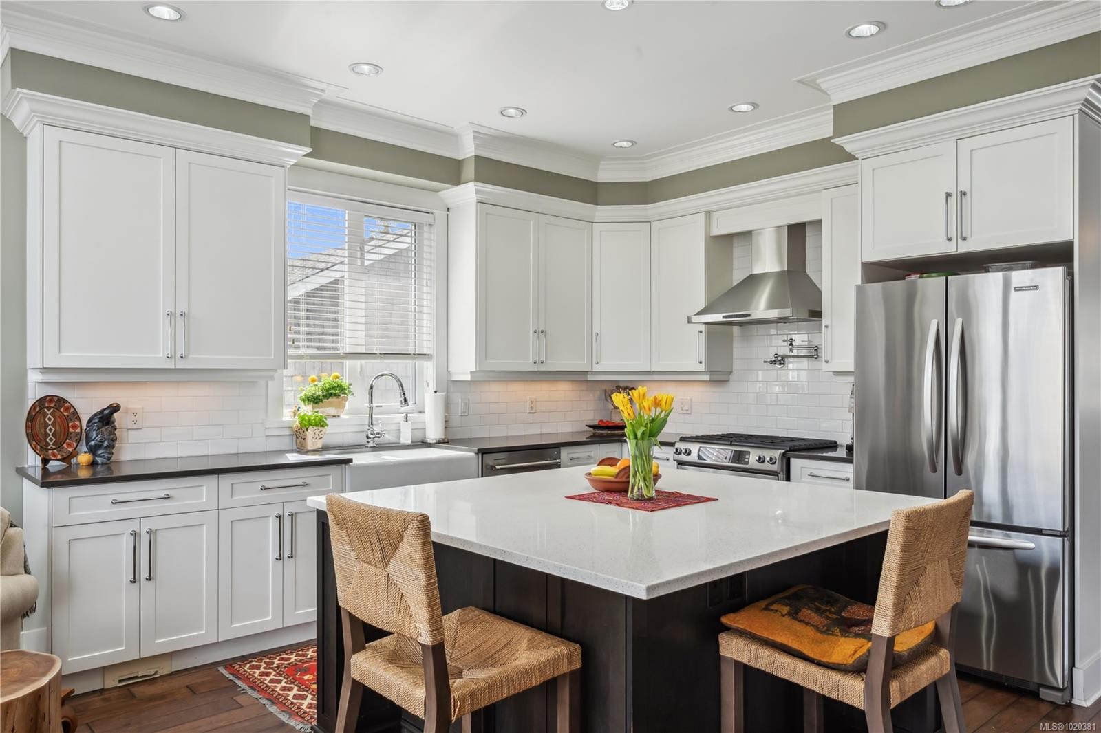 2443 Florence St, Oak Bay, BC