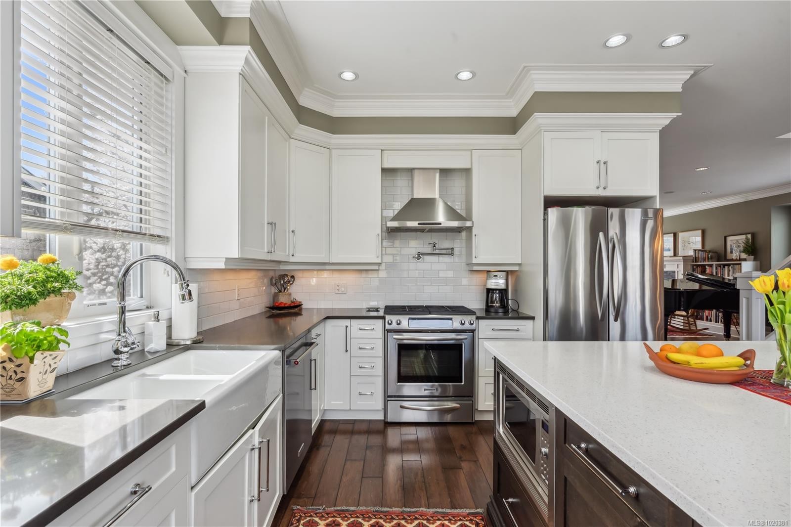 2443 Florence St, Oak Bay, BC