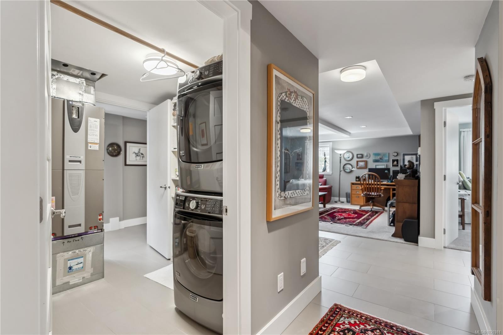 2443 Florence St, Oak Bay, BC