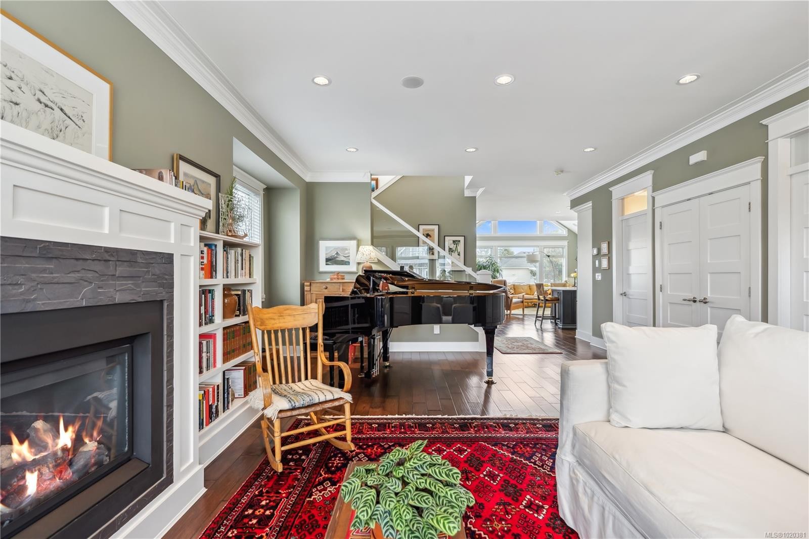 2443 Florence St, Oak Bay, BC