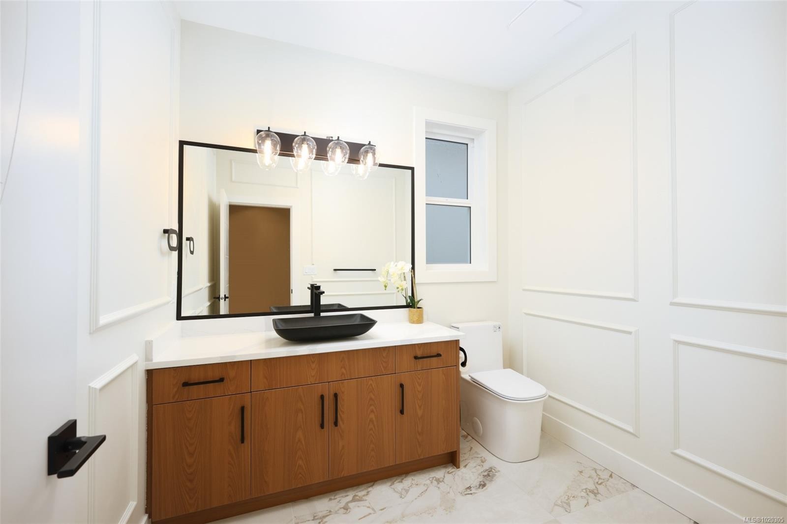 917 Harbour View St, Nanaimo, BC