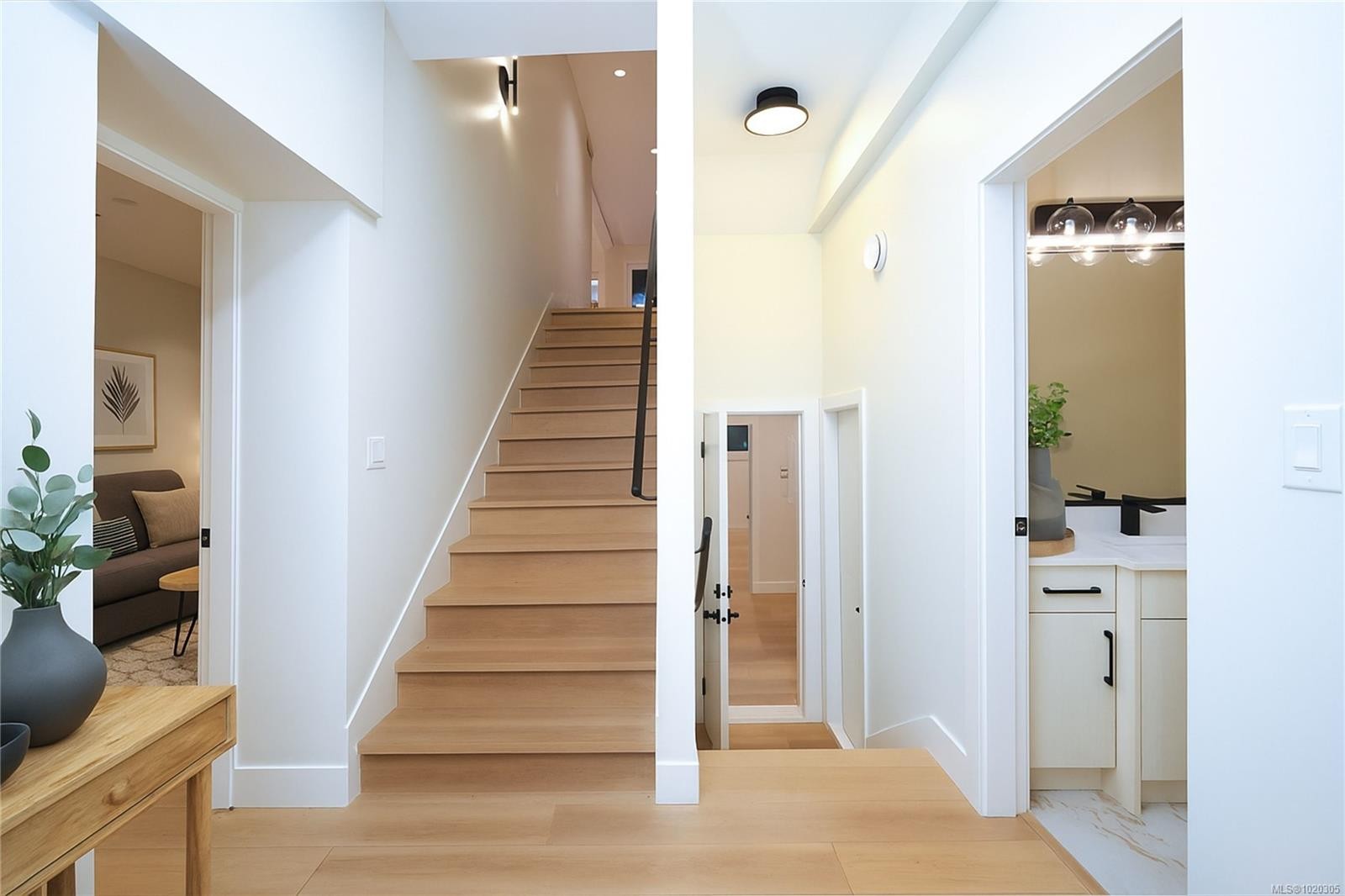 917 Harbour View St, Nanaimo, BC