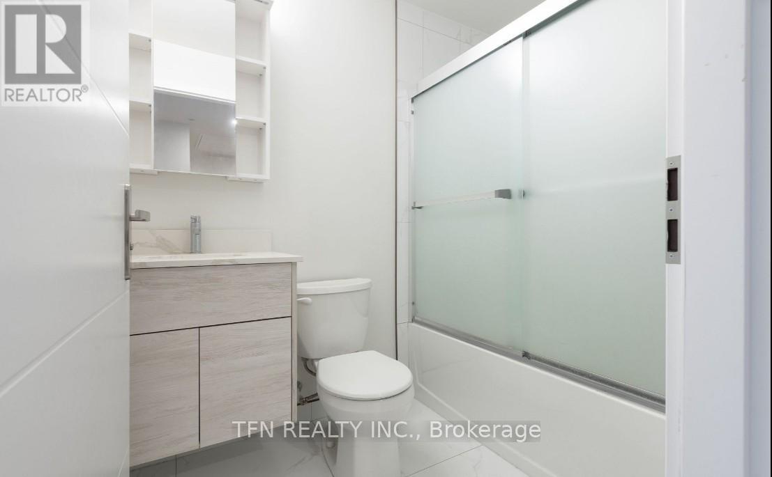 3614 - 60 Frederick Street, Kitchener, ON - Indoor Photo Showing Bathroom