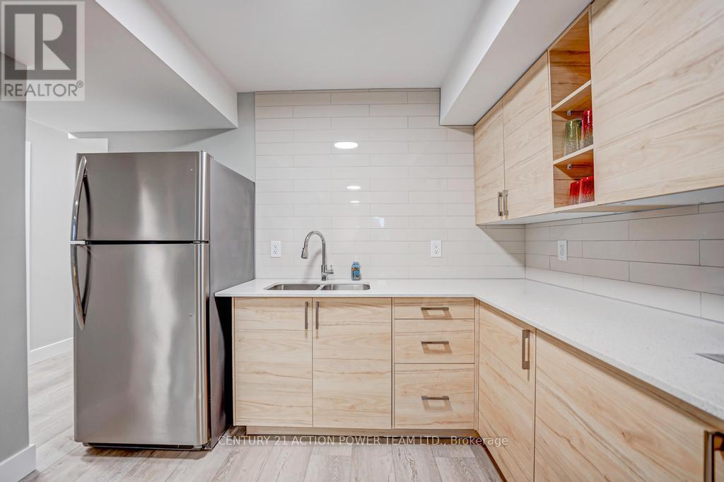 B - 1149 B Parisien Street, Ottawa, ON