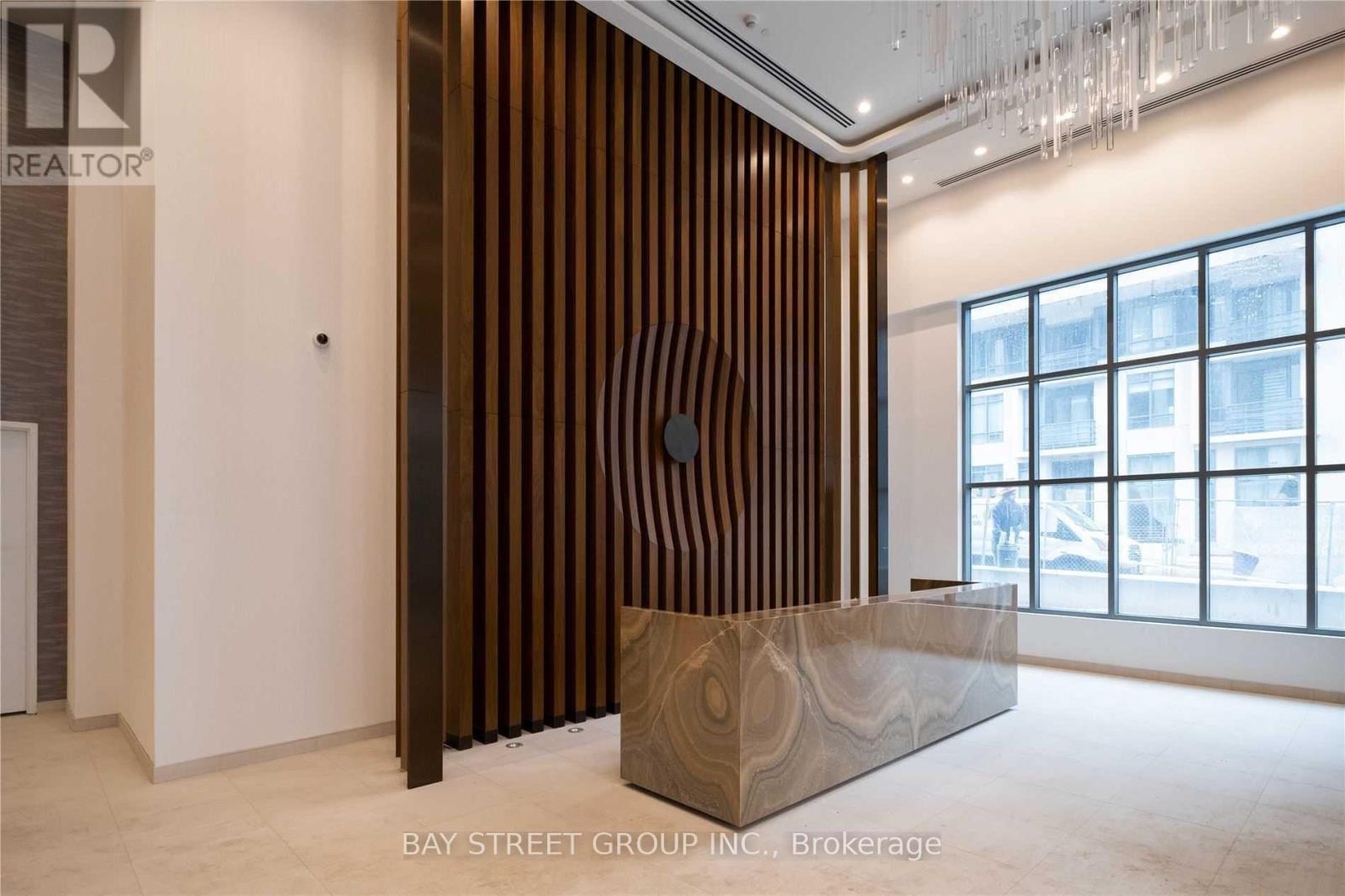 Lobby - 3807 - 70 Annie Craig Drive, Toronto, ON - Indoor Photo Showing Other Room