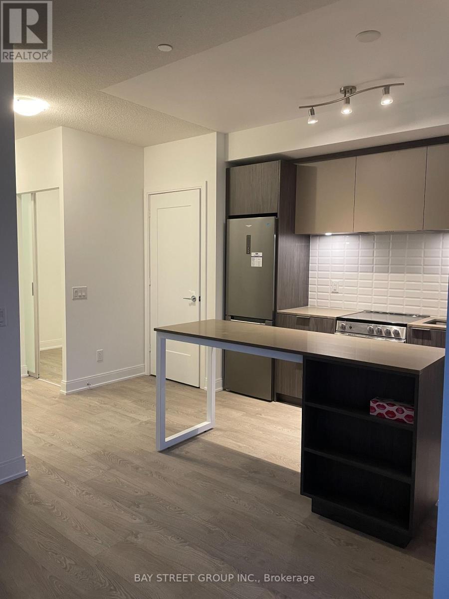 3807 - 70 Annie Craig Drive, Toronto, ON - Indoor