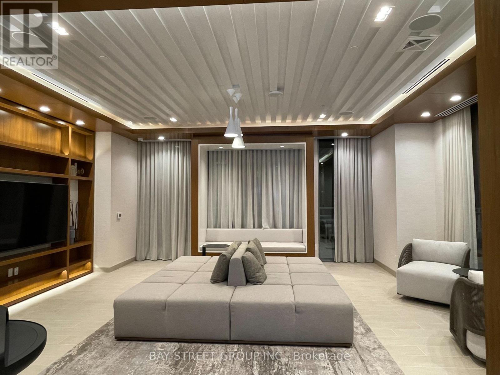 Recreation Room - 3807 - 70 Annie Craig Drive, Toronto, ON - Indoor