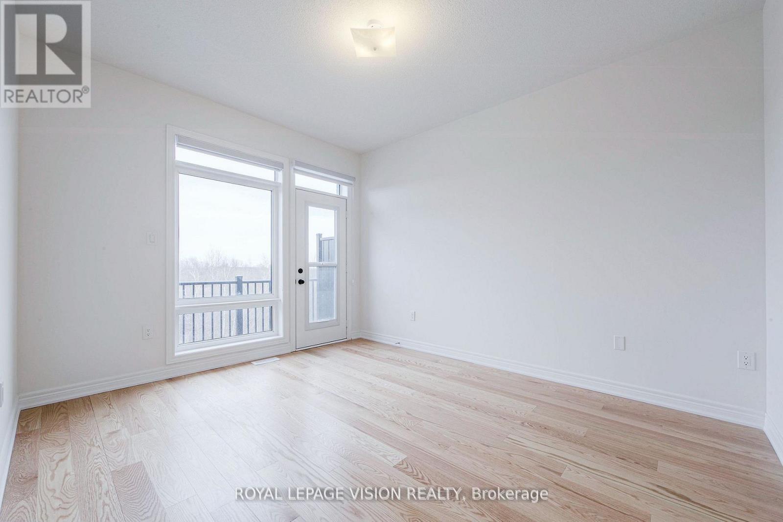 426 Salem Road S, Ajax, ON - Indoor Photo Showing Other Room