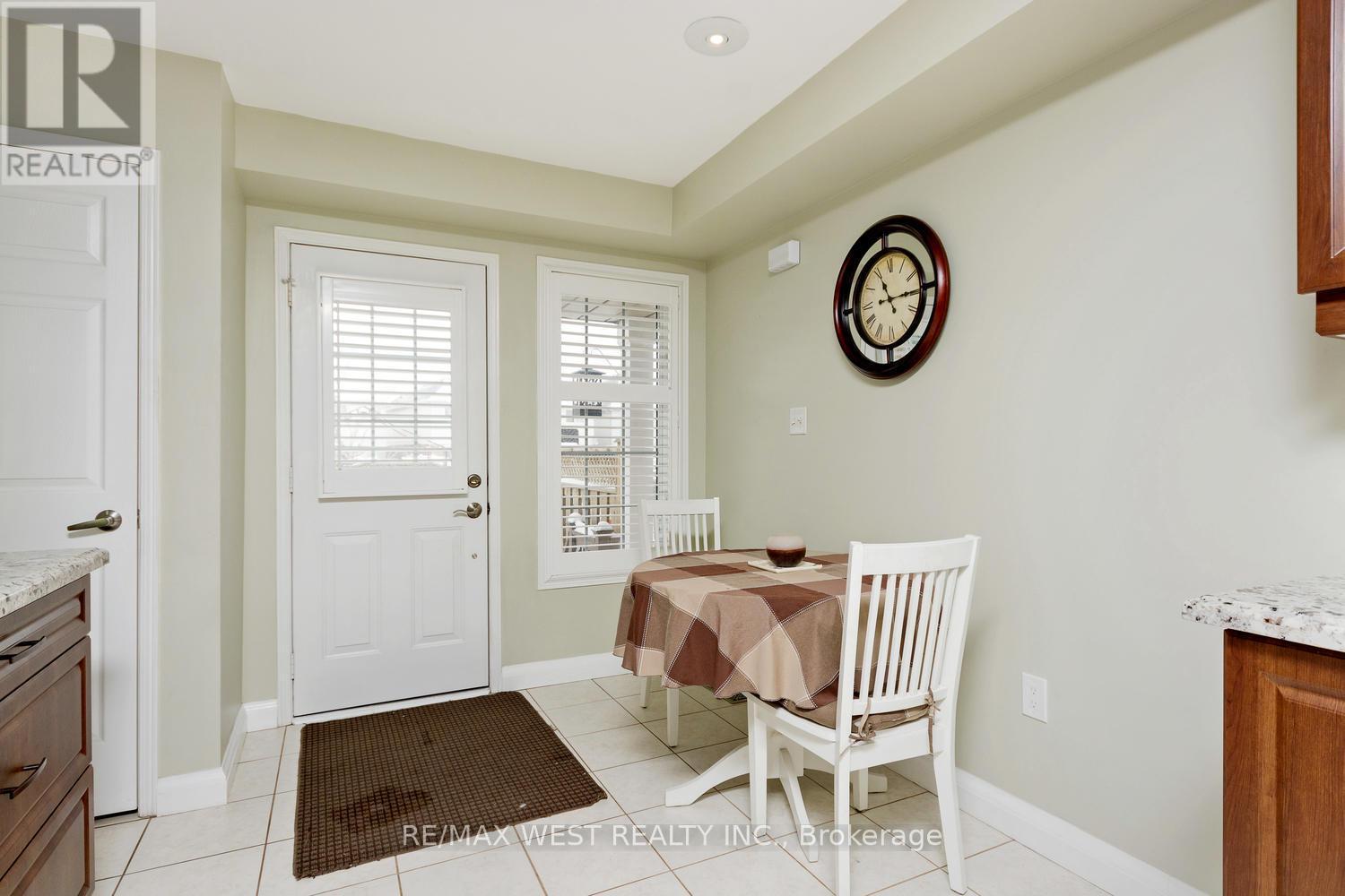 1 - 66 Manley Lane, Milton, ON - Indoor Photo Showing Other Room