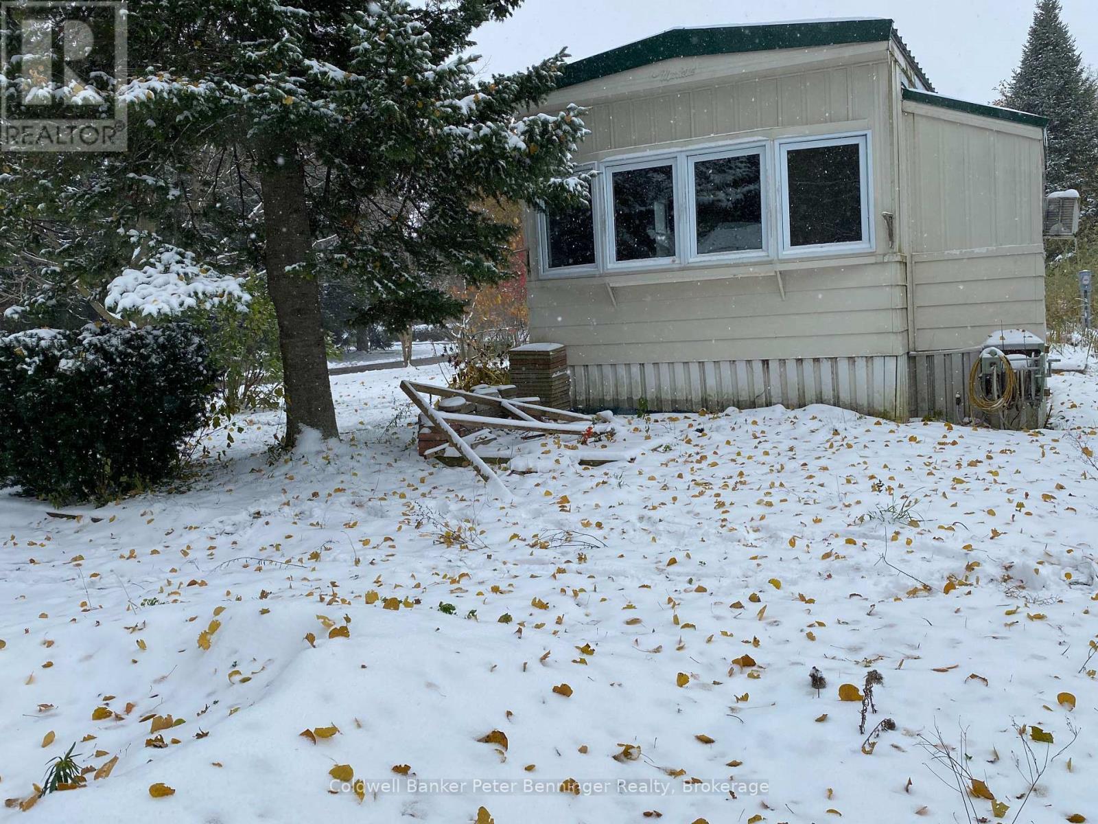 North end of home. - 31 Webster Street, Kincardine, ON - Outdoor