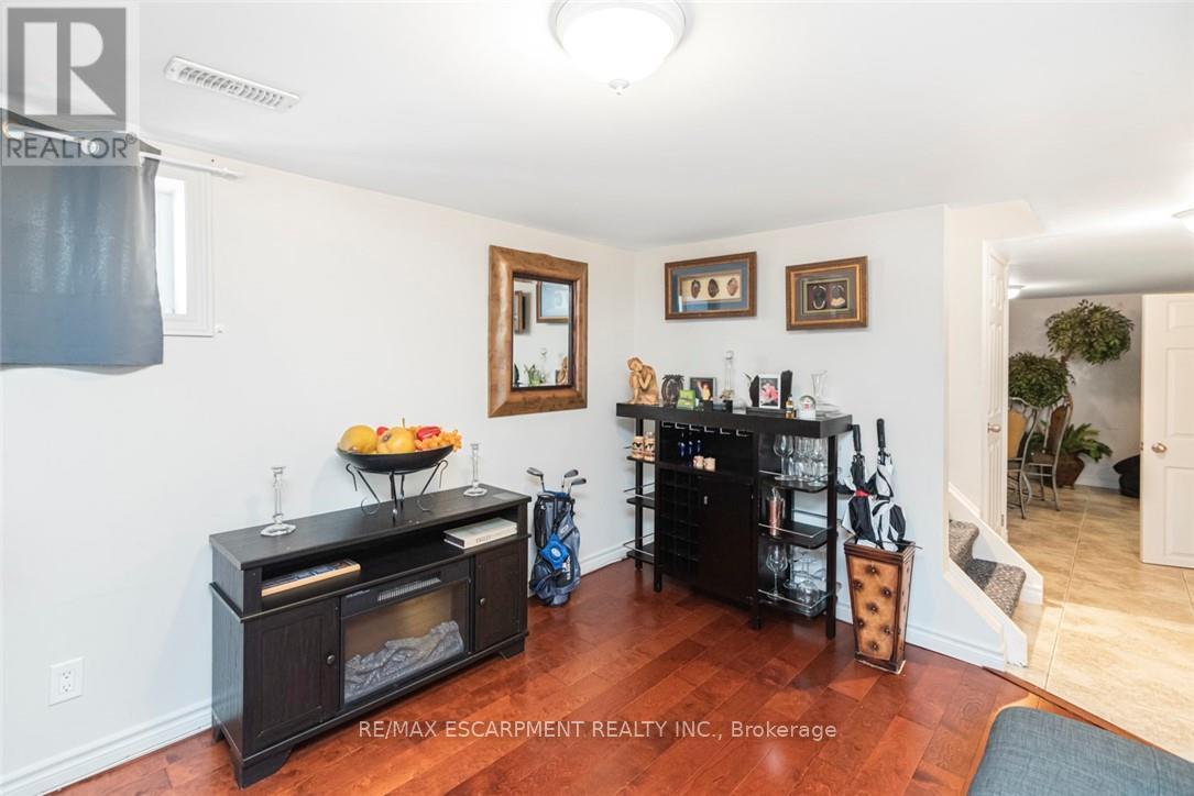 199 Kimberly Drive, Hamilton, ON - Indoor