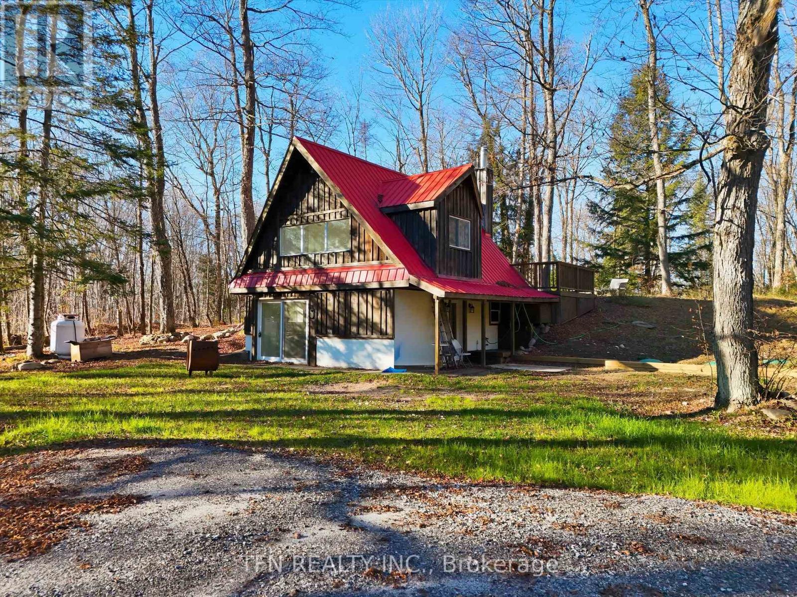 657 Relative Road, Armour, ON - Outdoor