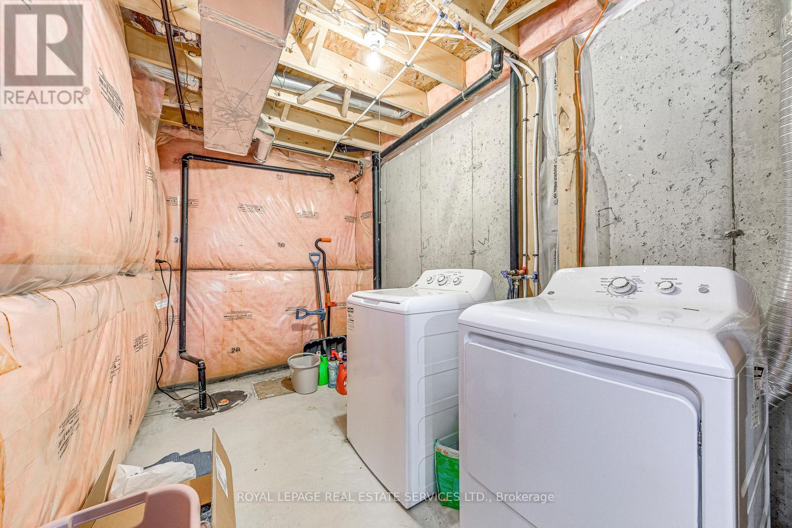 60 Netherwood Road, Kitchener, ON - Indoor Photo Showing Laundry Room