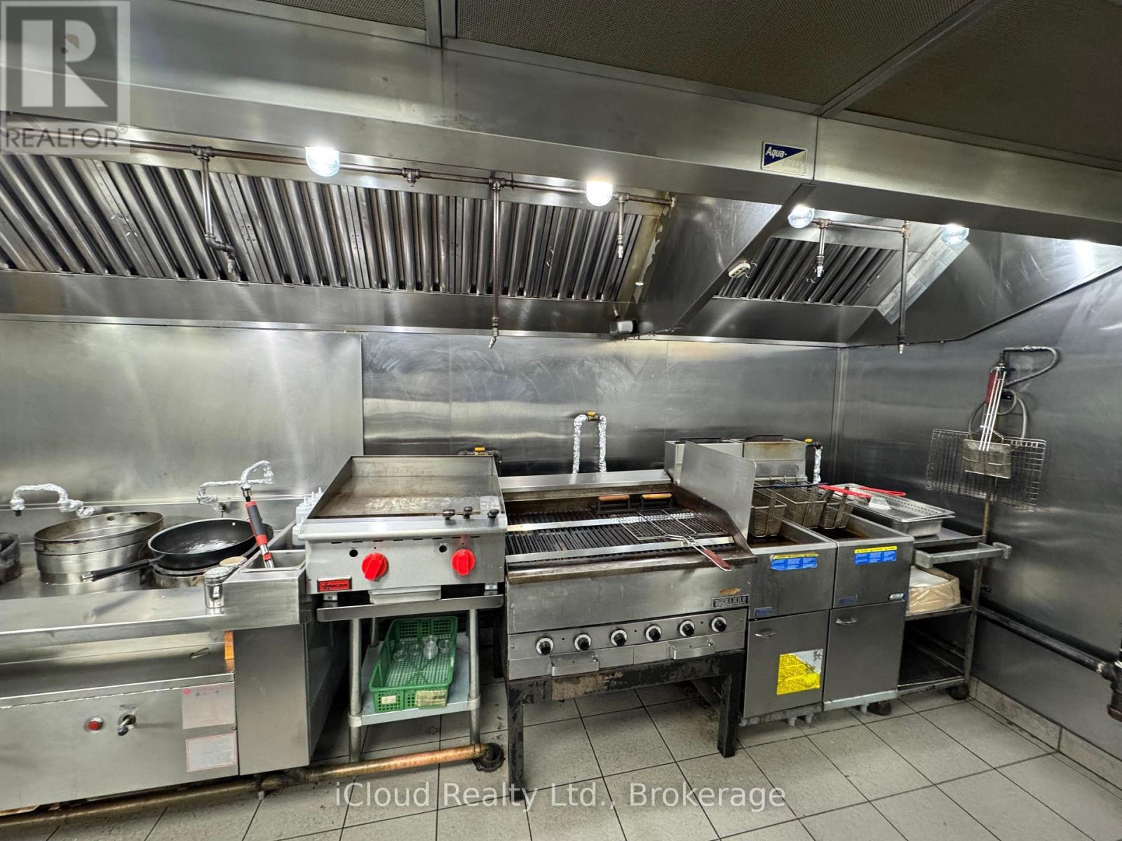 1178 The Queensway, Toronto, ON