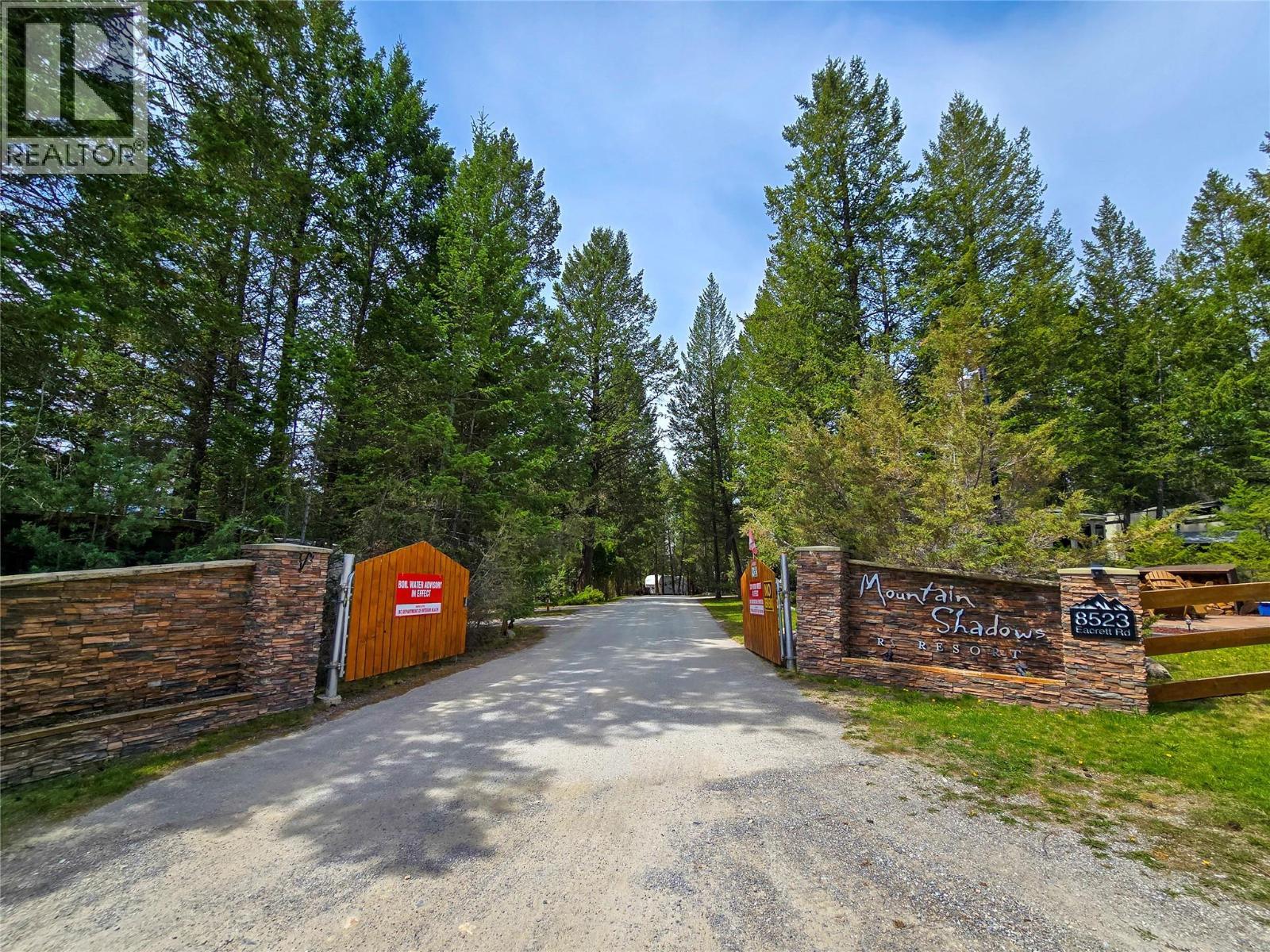 8523 Eacrett Road Lot# 9, Radium Hot Springs, BC