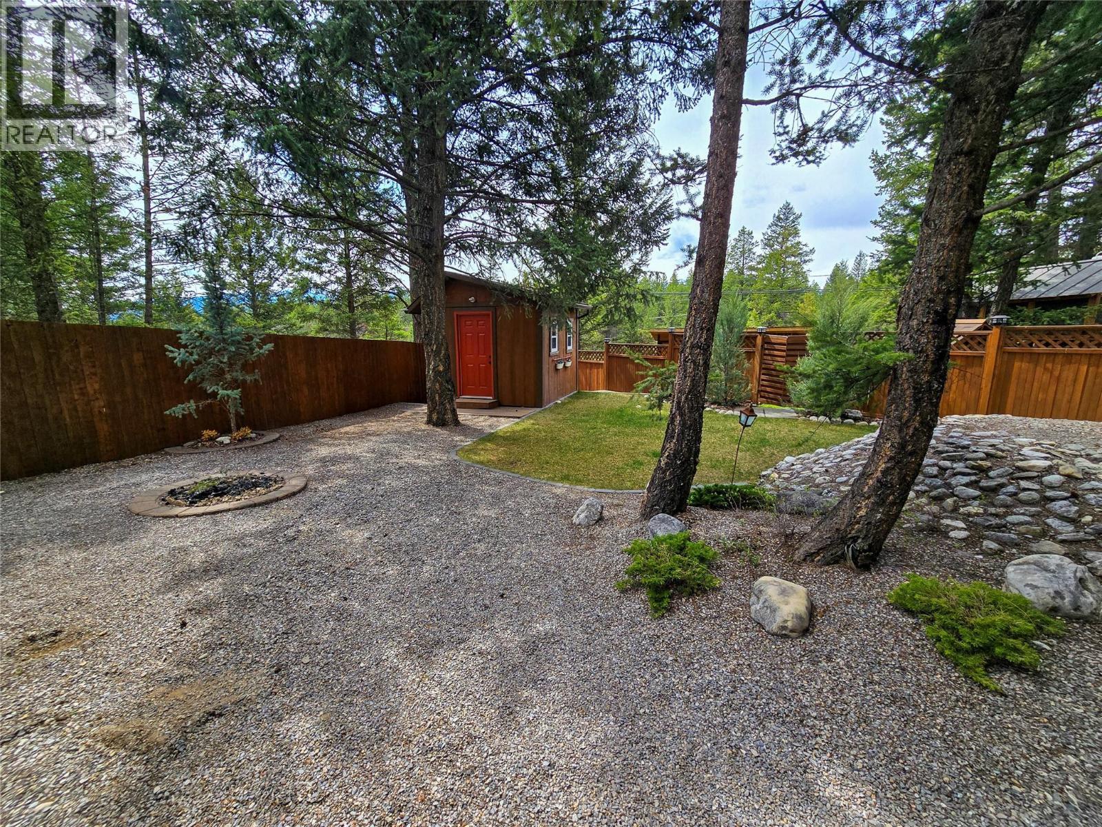 8523 Eacrett Road Lot# 9, Radium Hot Springs, BC