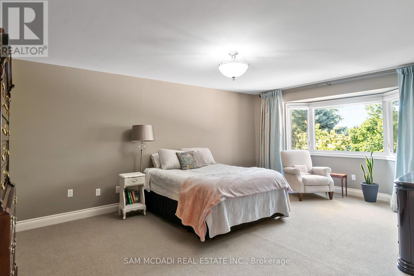 2235 Shawanaga Trail, Mississauga, ON - Indoor Photo Showing Bedroom
