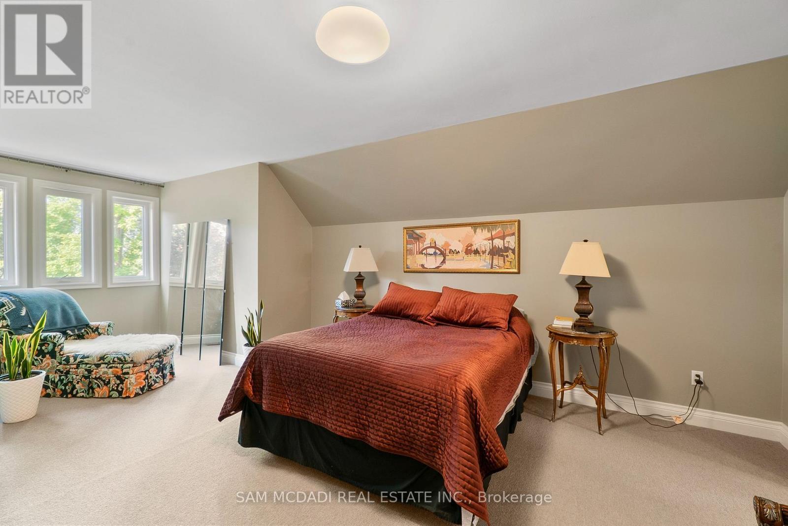2235 Shawanaga Trail, Mississauga, ON - Indoor Photo Showing Bedroom