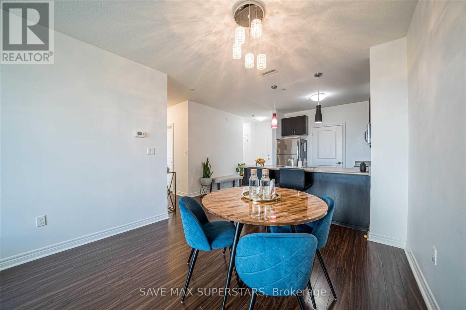 416 - 7400 Markham Road, Markham, ON - Indoor Photo Showing Dining Room