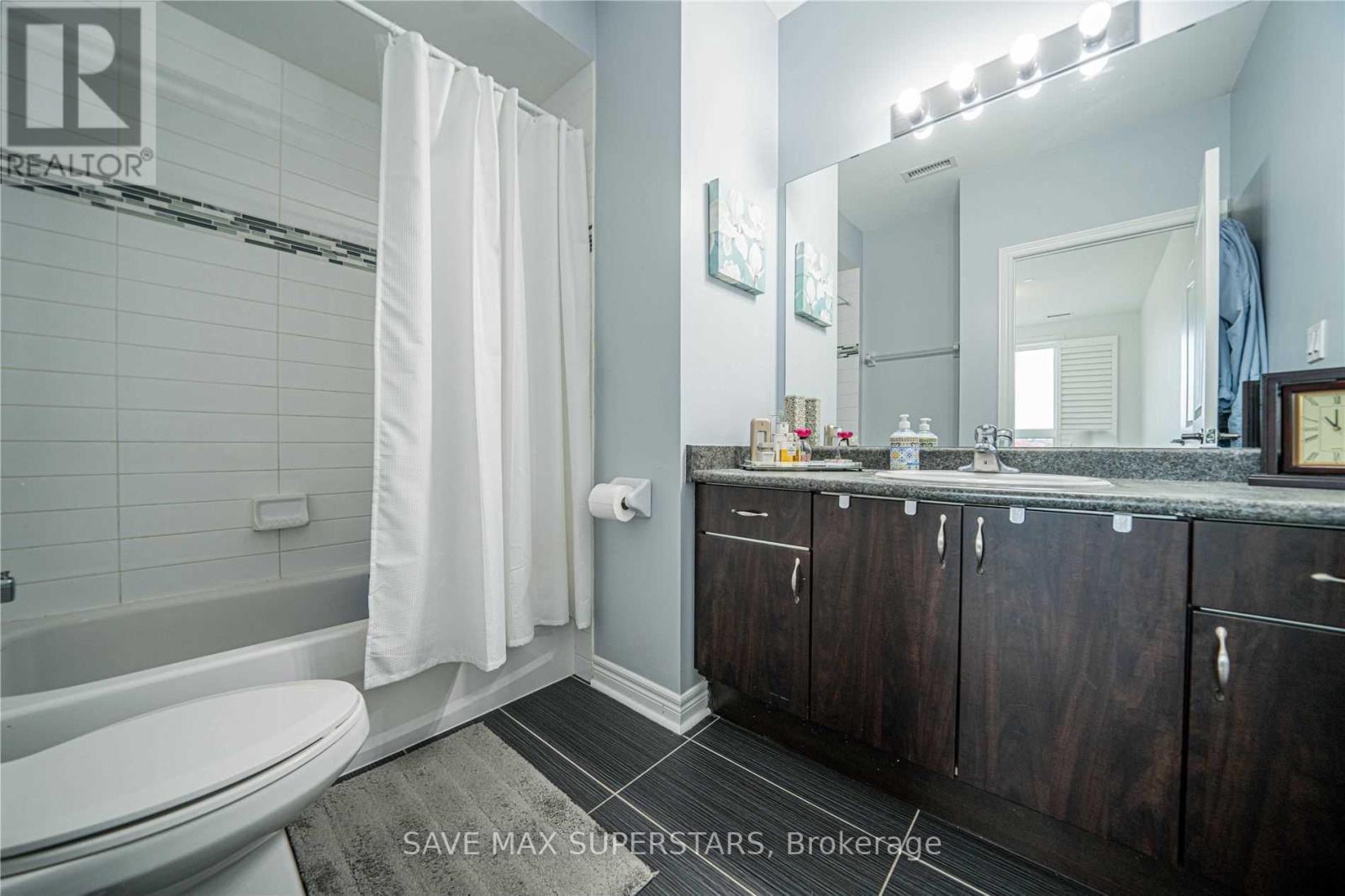 416 - 7400 Markham Road, Markham, ON - Indoor Photo Showing Bathroom
