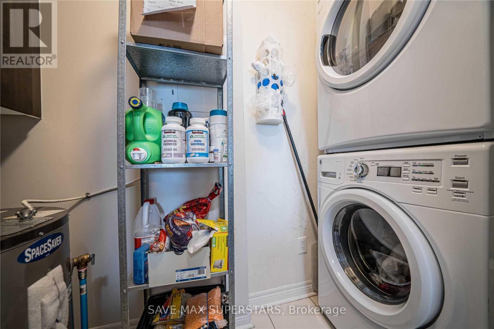 416 - 7400 Markham Road, Markham, ON - Indoor Photo Showing Laundry Room
