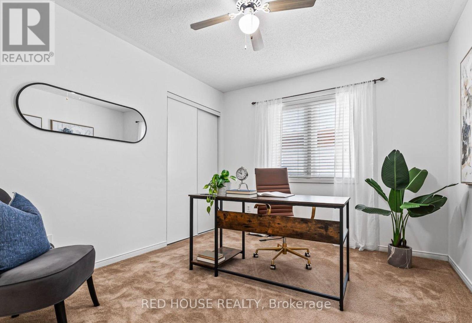 Upper - 45 Silvervalley Drive, Caledon, ON - Indoor Photo Showing Office