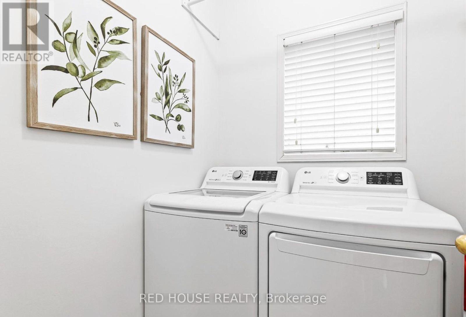 Upper - 45 Silvervalley Drive, Caledon, ON - Indoor Photo Showing Laundry Room