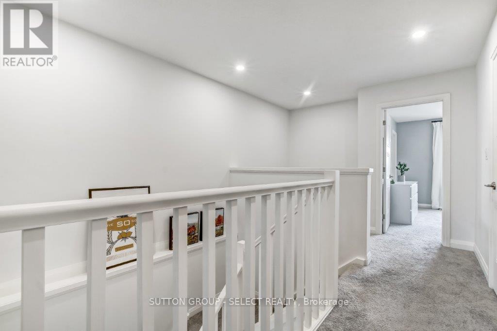 3 - 1 Miller Drive, Lucan Biddulph (Lucan), ON