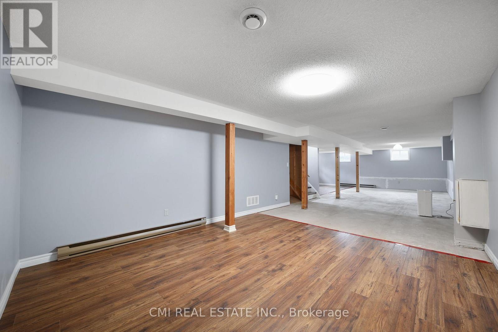 1 Jeffery Drive, Mulmur, ON - Indoor Photo Showing Other Room