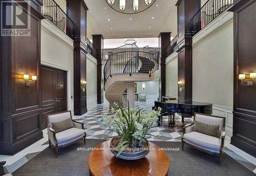 332 - 21 Burkebrook Place, Toronto, ON - Indoor Photo Showing Other Room