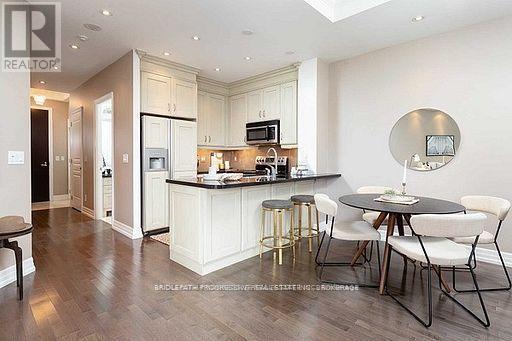 332 - 21 Burkebrook Place, Toronto, ON - Indoor