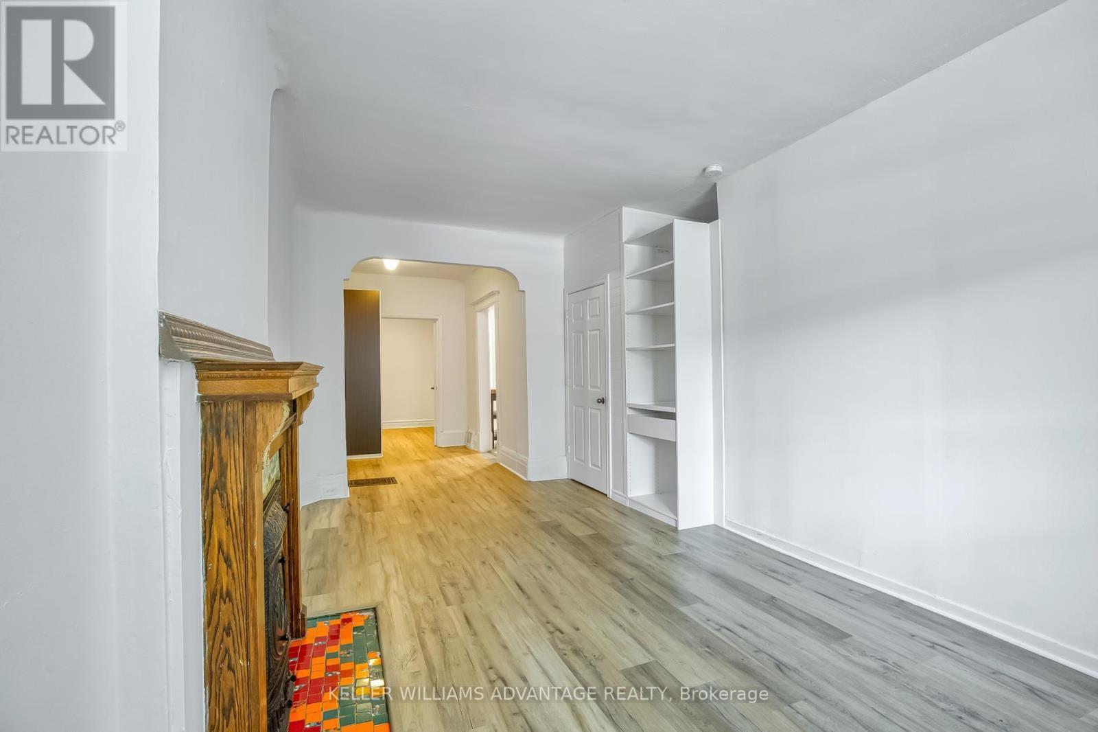 254A Carlton Street, Toronto, ON - Indoor Photo Showing Other Room