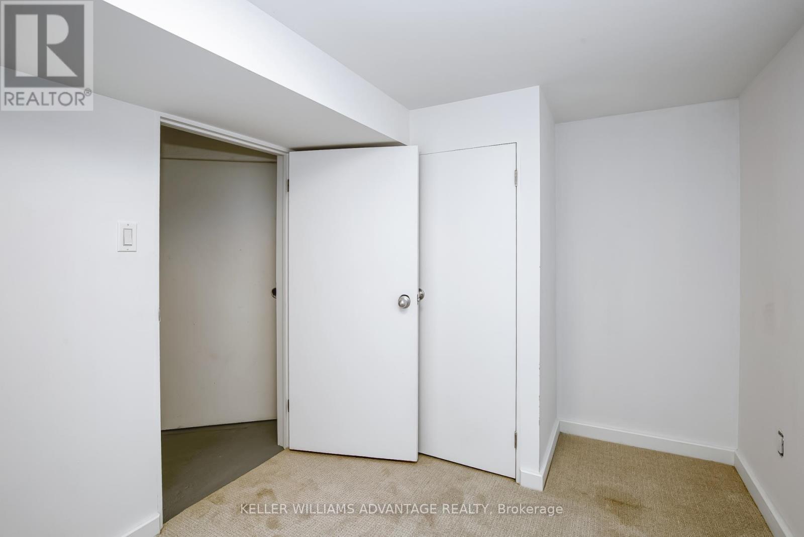 254A Carlton Street, Toronto, ON - Indoor Photo Showing Other Room