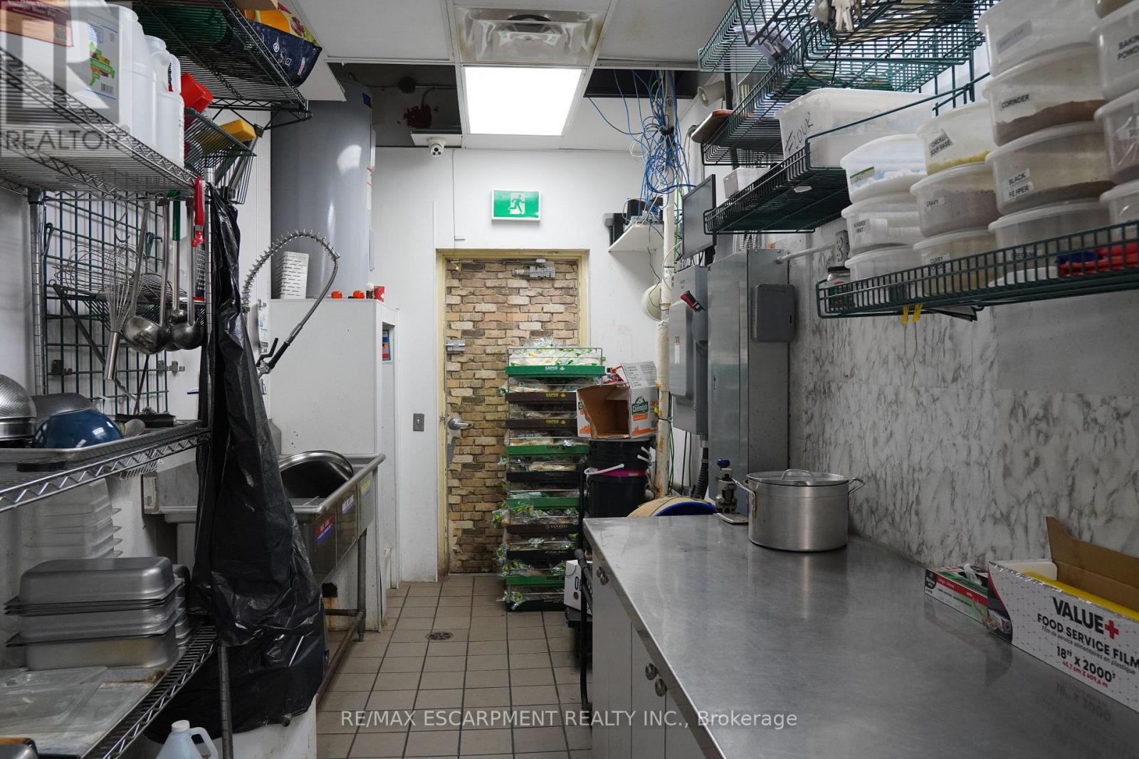 2 - 380 Eramosa Road, Guelph, ON