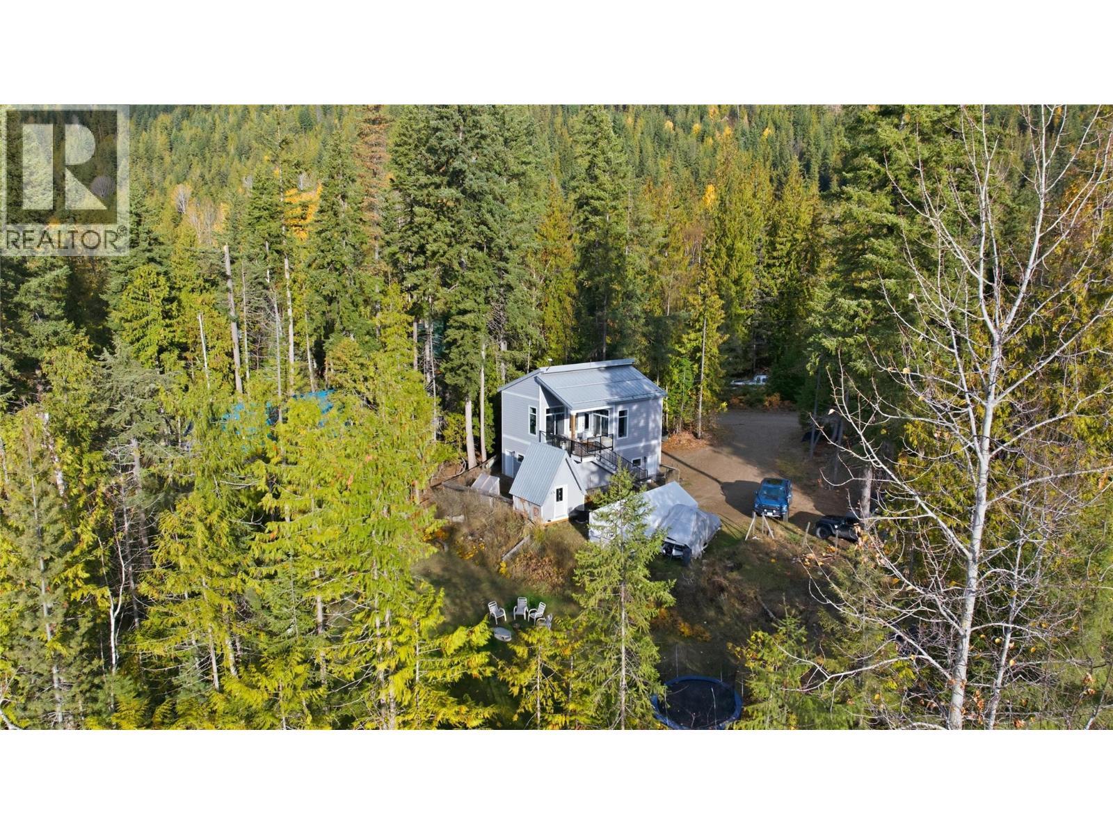 7636 Mountain Drive, Anglemont, BC - Outdoor With View